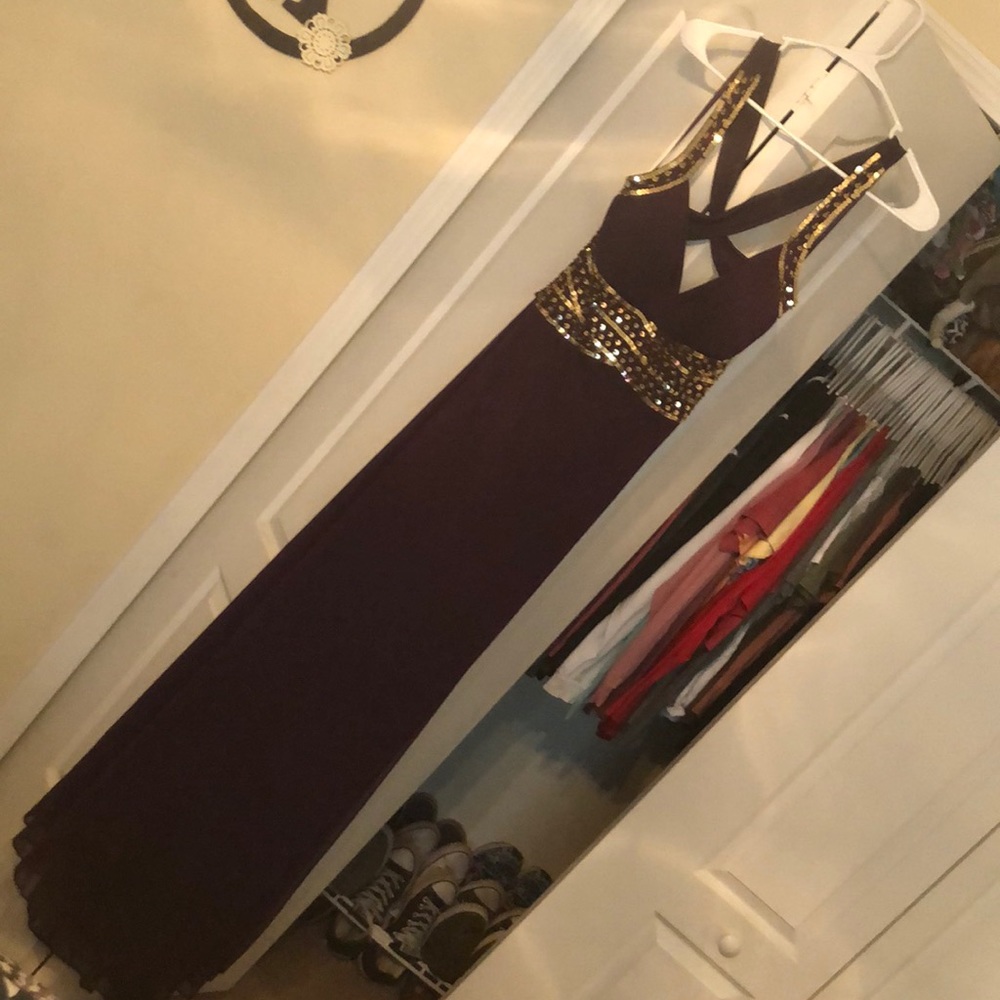 Long dress (formal)